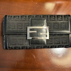 Authentic Fendi Wallet Purse Long Wallet Zucchino Black Black Woman